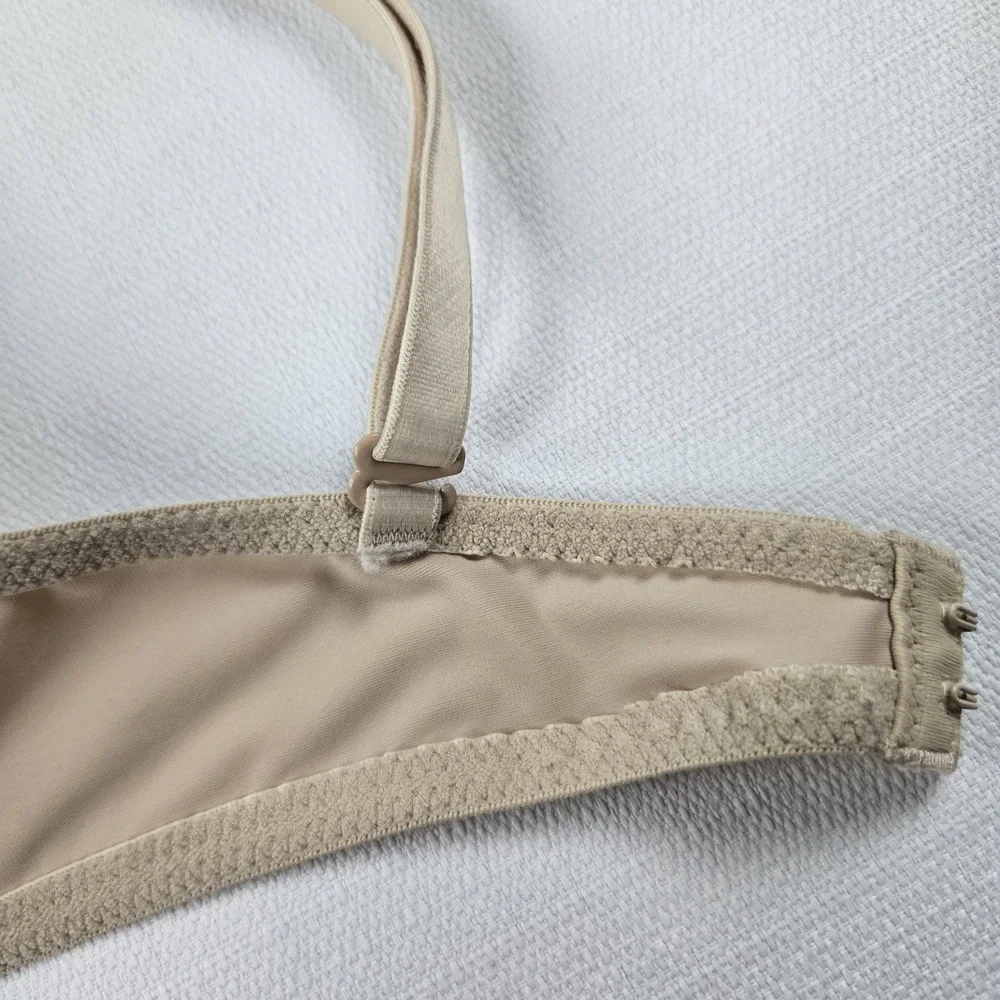 Victoria's Secret‎ PINK -Beige Underwire  Bra Wear Everywhere Lightly Lined 32C